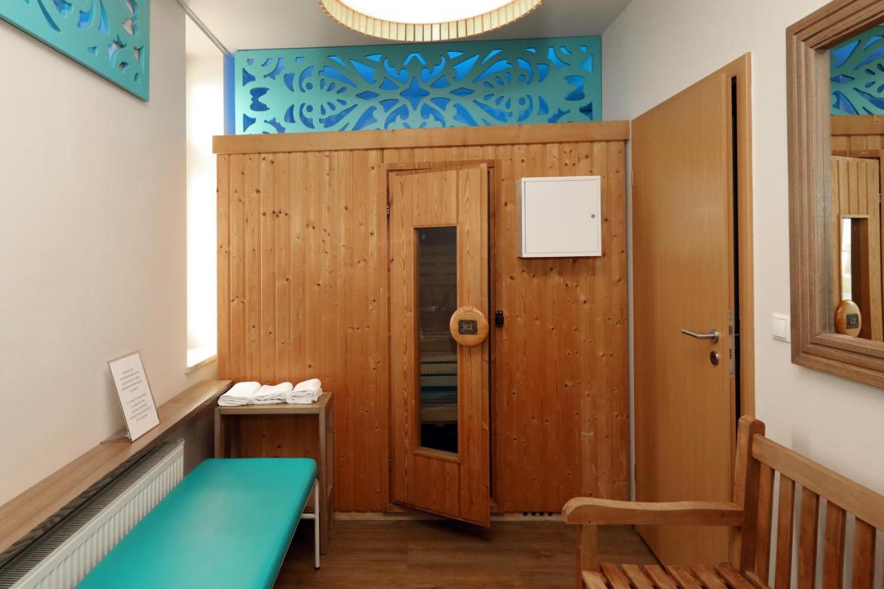 Bialy Dom Henlex Hotel Restauracja Poznań Eksteriør billede