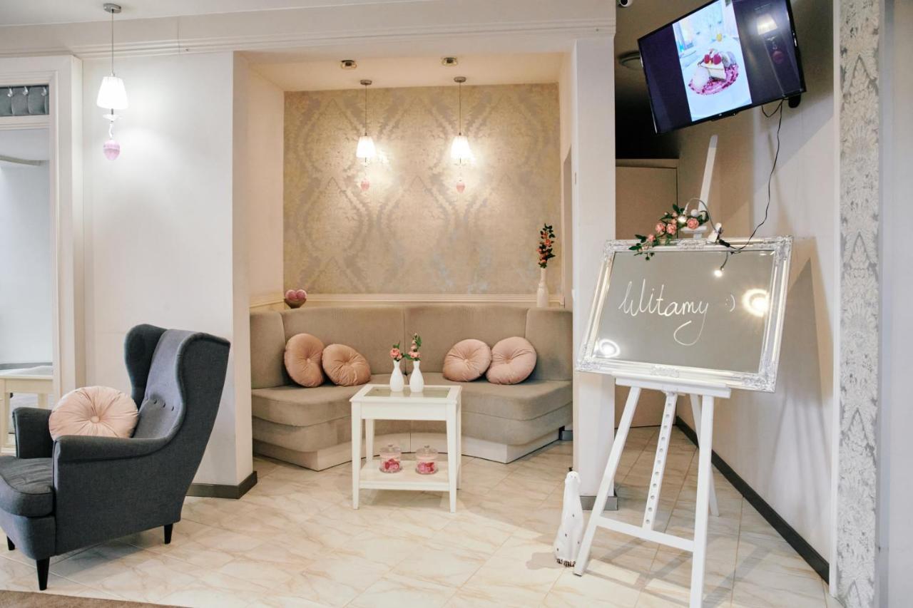 Bialy Dom Henlex Hotel Restauracja Poznań Eksteriør billede