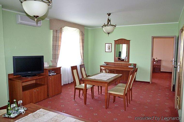 Bialy Dom Henlex Hotel Restauracja Poznań Værelse billede