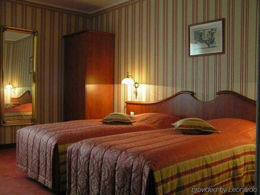 Bialy Dom Henlex Hotel Restauracja Poznań Værelse billede